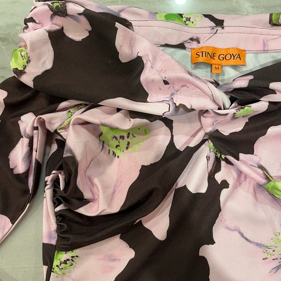 NWOT - Stine Goya Top - Picture 5 of 8